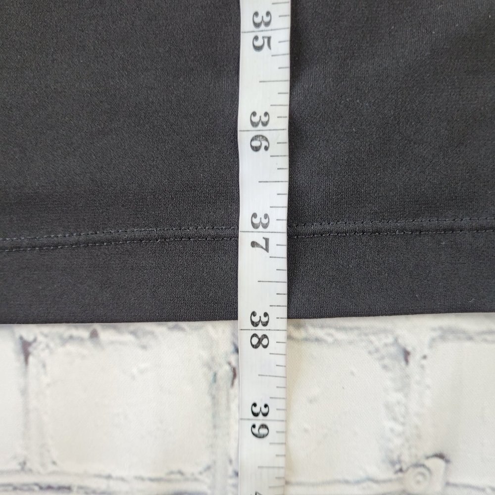 ✅ Chico’s Black & White Jersey sheath midi length 3/4 sleeve Dress lined size 2 - Picture 4 of 9